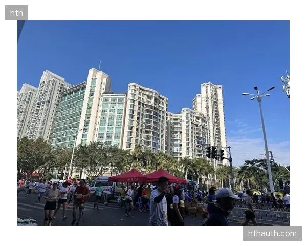 厦门马拉松赛前服务延伸，为超过一万名业余跑者提供基于足压分布的个性化损伤预警